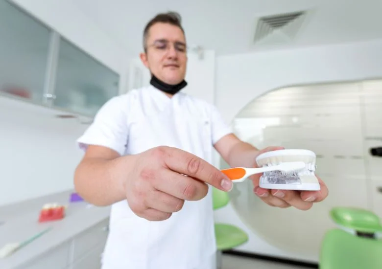 Right-Dentist