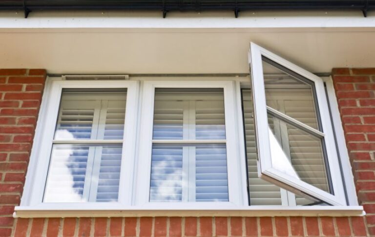 WHAT TO LOOK FOR WHEN INVESTING IN DOUBLE GLAZED WINDOWS