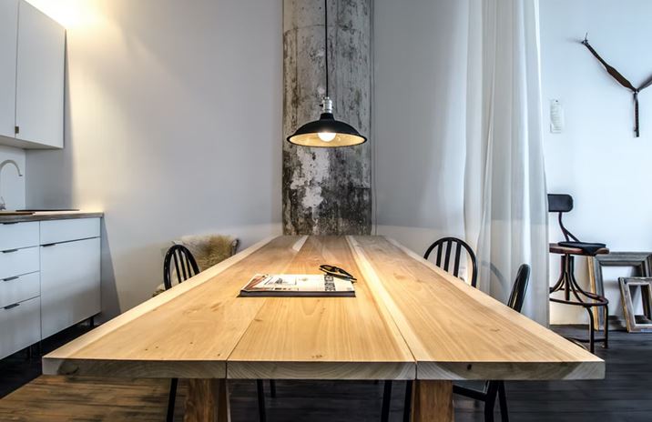 Things To Consider Before Buying a Solid Oak Table
