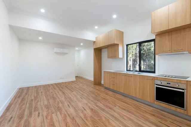 Skirting-Board