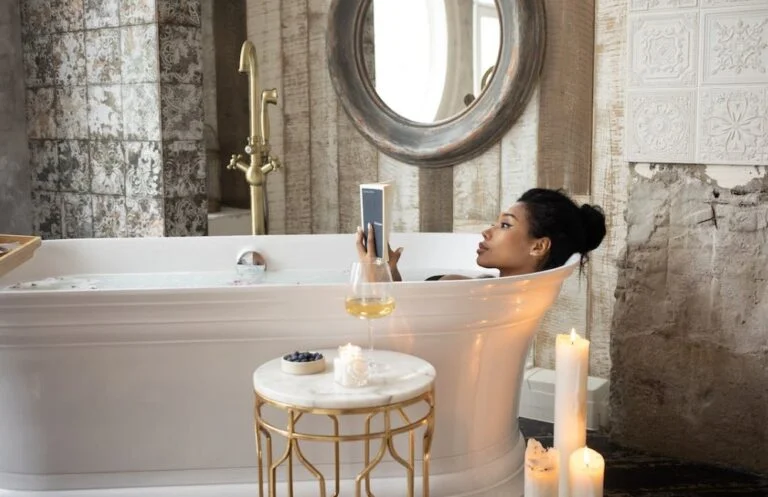 Clean-and-Fresh-Bathroom