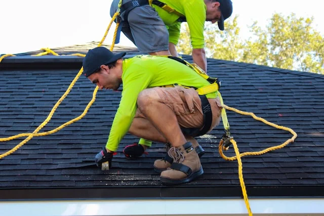 Roofing-Contractor