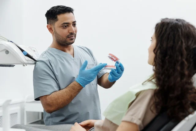 Implant-Dentist