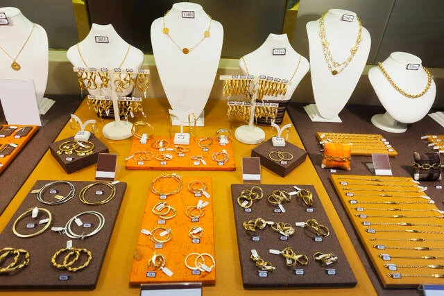 Jewelry-Pawn-Shop