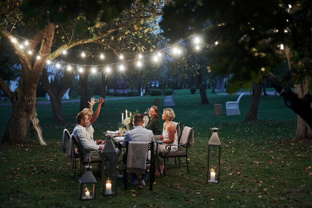 Outdoor-Dining