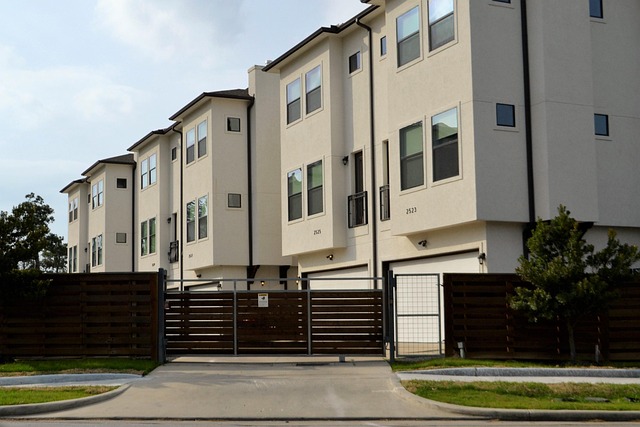 Apartments-Rent